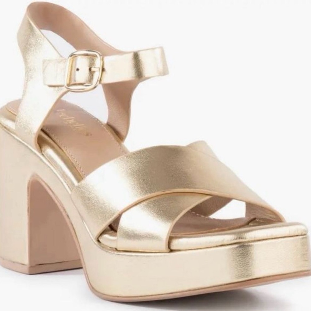 Seychelles Metallic Gold Platform Sandal with Ankle Strap